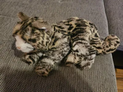 Steiff Leopard Kuscheltier liegend naturgetreu braun 18cm