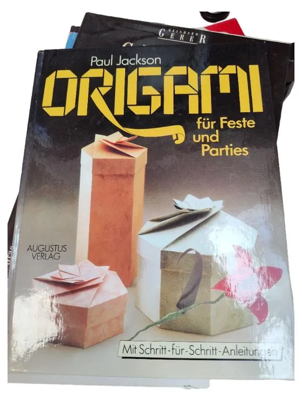 Augustus Verlag Origami für Feste Parties Paul Jackson Geschenkbuch Anleitung 1