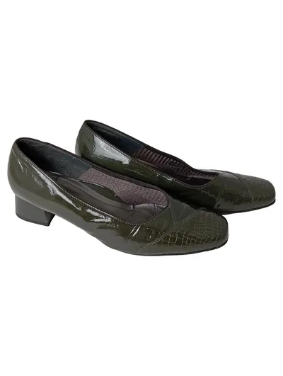 VA MILANO Pumps Damen Gr. 40.5 Grün Elegant Business Lackleder