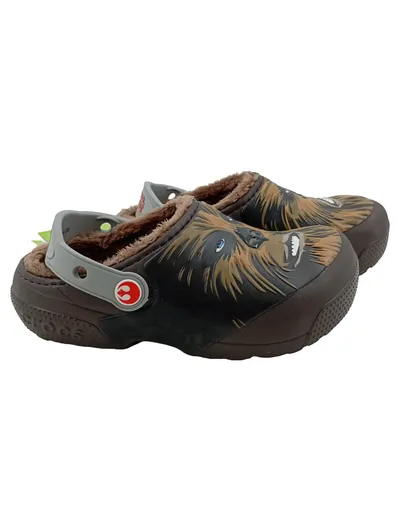 Crocs Chewbacca Kinder Hausschuhe Clogs Braun Gr. 28 Fell