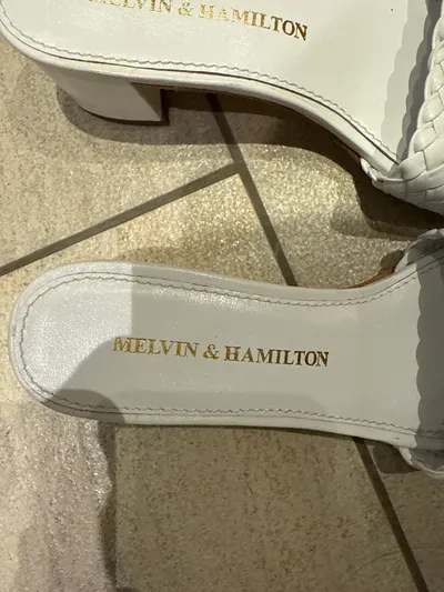Melvin & Hamilton Damen Sandalen Pantoletten Weiß Leder Gr. 38 Geflochten