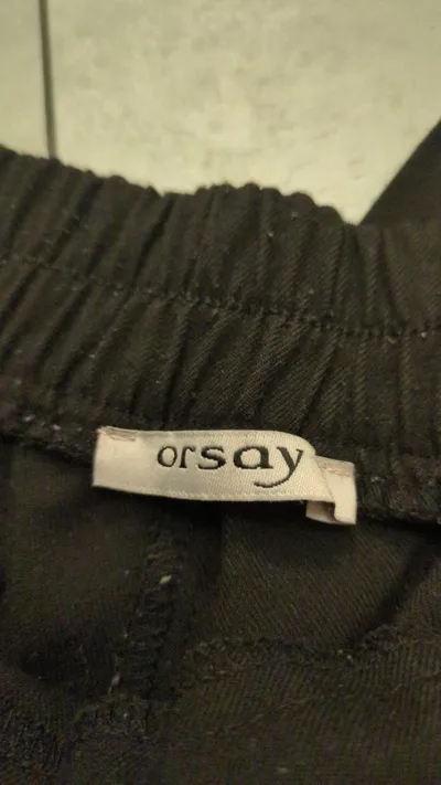 ORSAY Damen Stoffhose Schwarz Gr. 36 Elegant Bindegürtel Büro