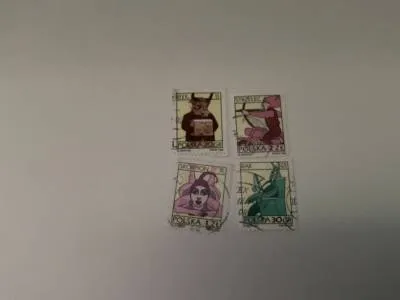 Polska Briefmarken Tierkreiszeichen 4 Stück Sternzeichen Sammlung