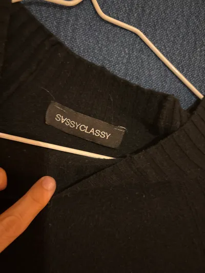 SASSYCLASSY Damen Cropped Pullover Schwarz Puffärmel Gr. S