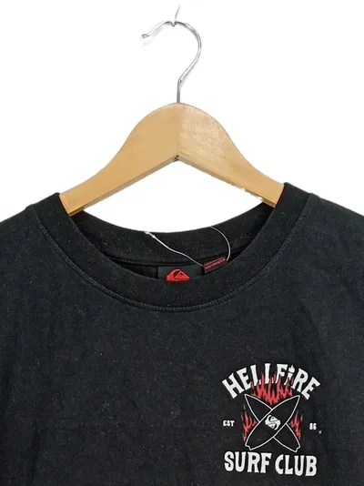 Quiksilver x Stranger Things Hellfire Surf Club T-Shirt Herren XS Schwarz