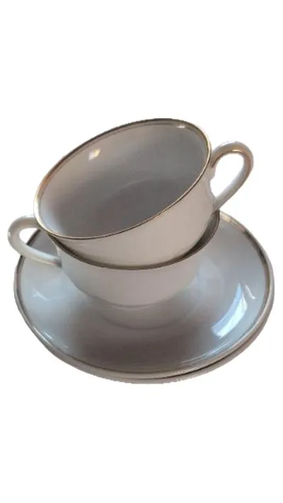 Zeh Scherzer Bavaria Tasse Untertasse Porzellan Weiß US Zone Vintage 7cm