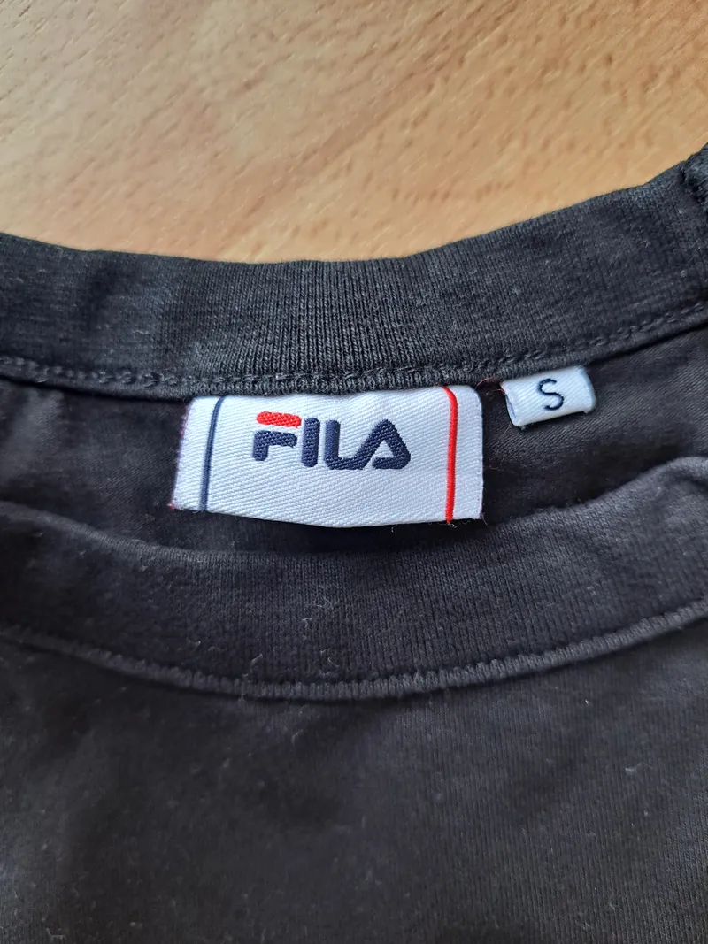 FILA Damen Crop Top Sport Shirt Logo-Streifen Schwarz Gr. S 6