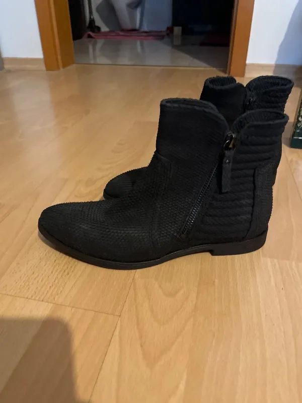 BLUE COX Damen Stiefelette Gr. 38 Schwarz Leder Reptiloptik Reißverschluss 3