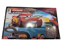 Carrera First Disney Pixar Cars Autorennbahn ab 3 J. Mehrfarbig 2,4m 1