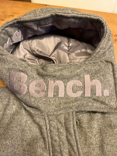 Bench Damen Sweatjacke Gr. S grau meliert Kapuze Wolle Freizeit Herbst Winter