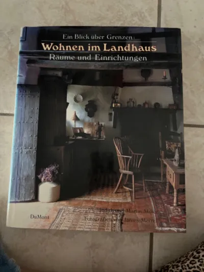 Wohnen im Landhaus Räume Einrichtungen Bildband Judith Martin Miller DuMont