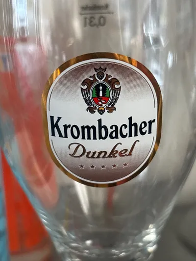 3x Krombacher Dunkel Bierglas Pokal mit Goldrand 0,3l Gläser Set