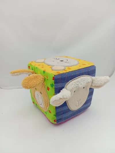 RAVENSBURGER Baby Rassel Würfel Stofftier Mehrfarbig Tiere Motorikspielzeug