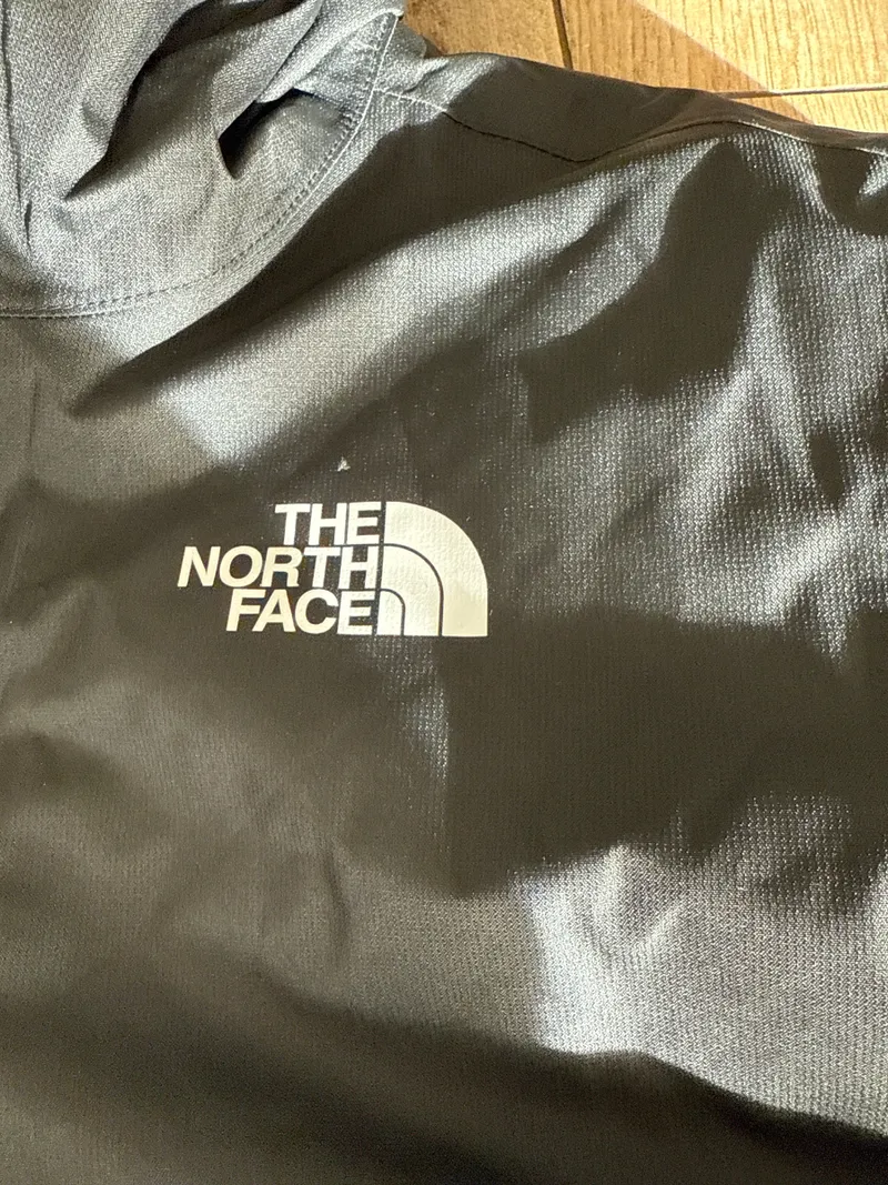 The North Face Kinder Outdoorjacke DryVent Gr. 164/XL Schwarz Kapuze 2