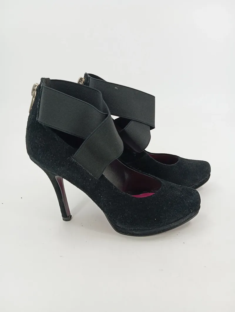 BULLBOXER Pumps Damen Gr. 37 Schwarz Elegant Modern Riemchen Reißverschluss 1