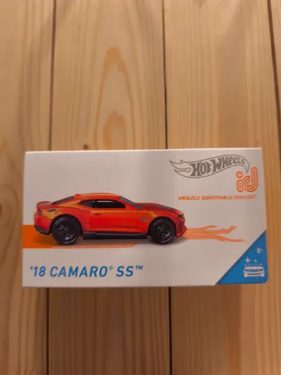 Hot Wheels '18 Camaro SS Spielzeugauto Metall Orange 7cm