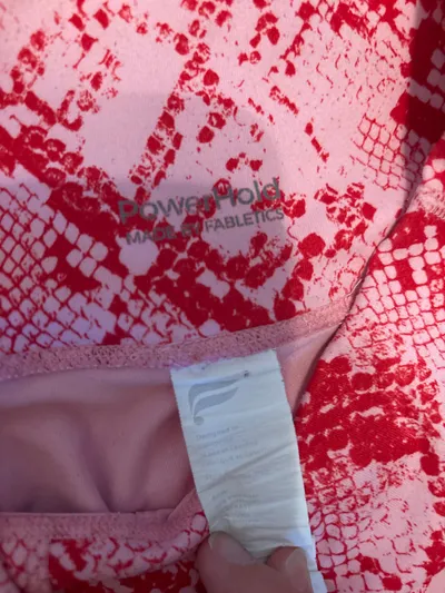Fabletics PowerHold Damen Leggings Schlangenmuster Rosa XS Sport