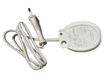 Braun Ladegerät Type 3757 Netzteil Ladekabel weiß