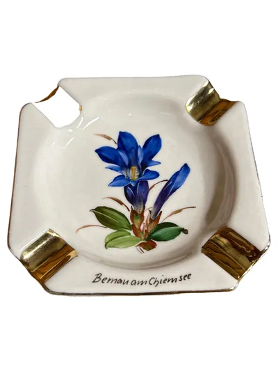 Bavaria Bernau am Chiemsee Porzellan Aschenbecher Floralmuster Weiß 9x3cm