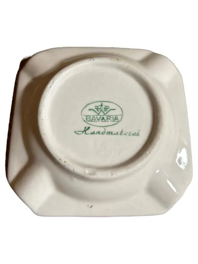 Bavaria Bernau am Chiemsee Porzellan Aschenbecher Floralmuster Weiß 9x3cm