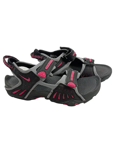 Nike ACG Outdoorsandalen Kinder Mädchen Gr. 35,5 Schwarz Pink