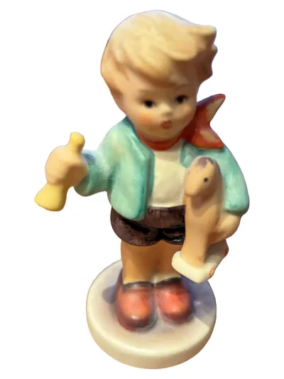 Goebel Hummel Figur Junge mit Holzpferd 239/C Germany 9 cm Porzellan