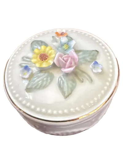 Boulevara Fine China Porzellan Deckeldose Schmuckdose Blumen Weiß Rund