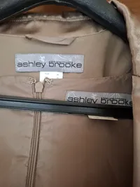 Ashley Brooke Damen Blazer Longblazer Gr. 38 Beige Satin-Details Elegant 5