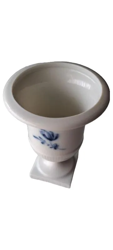 Fürstenberg Vase Klassisch Elegant Weiß Keramik Blumenmotiv
