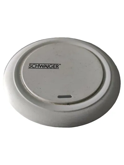 Schwaiger Kabellose Handy Ladestation Weiß Praktisch Qi Charger