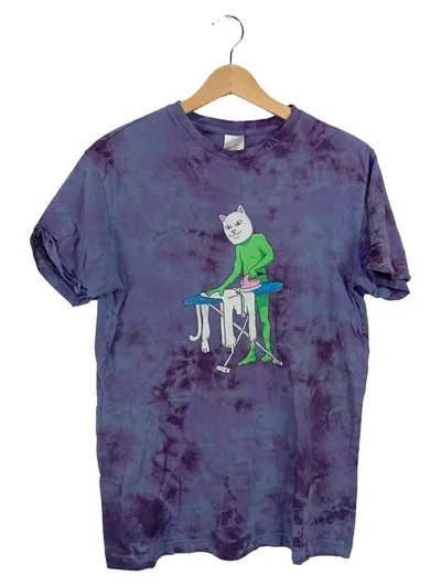 RIPNDIP Herren T-Shirt Tie-Dye Lila Katzenmotiv Lord Nermal Gr. M