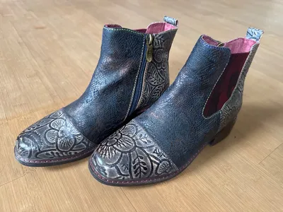 Laura Vita Damen Stiefeletten Gr. 36 Blau Floral Chelsea Boots