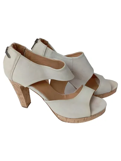 BALDININI Damen Peeptoe Sandaletten Weiß Gr. 41 Elegant Korkabsatz