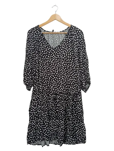 ever.me Damen Freizeitkleid Gr. 36 Schwarz Weiß Punkte Polka Dot
