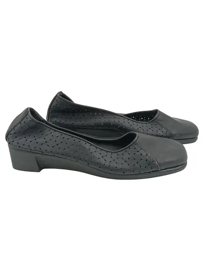 AEROSOLES Damen Ballerinas Gr. 38.5 Schwarz Lochmuster Klassisch Elegant
