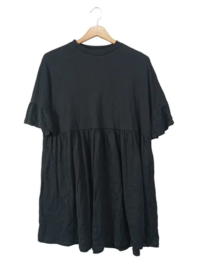 ASOS Damen Freizeitkleid Schwarz Gr. 32/XXS Baumwolle Rüschen Vintage