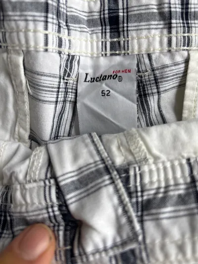 Luciano Herren Shorts kariert Gr. 52/XL weiß blau Bermuda
