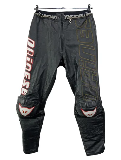 Dainese 750 Motorradhose Herren Leder Schwarz W33 Sportlich