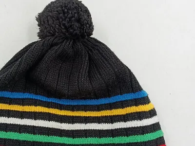 Eisglut Bommelmütze Schwarz Bunte Streifen Wolle Polyacryl Damen