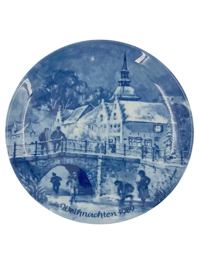 BERLIN DESIGN Sammelteller Weihnachtsabend Friedrichstadt Blau 20cm Klassisch