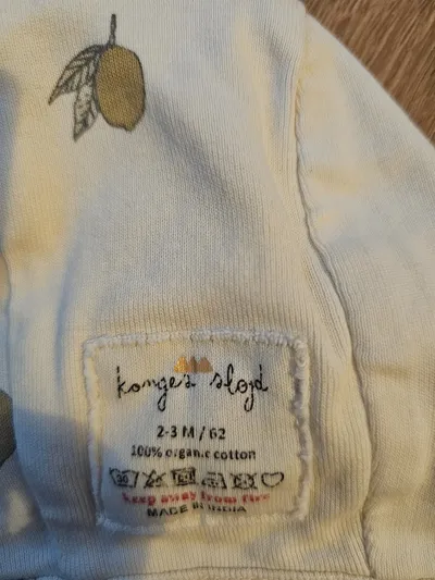 Konges Sløjd Baby Mütze Bonnet Zitronenmuster Gr. 62 Beige Bio-Baumwolle