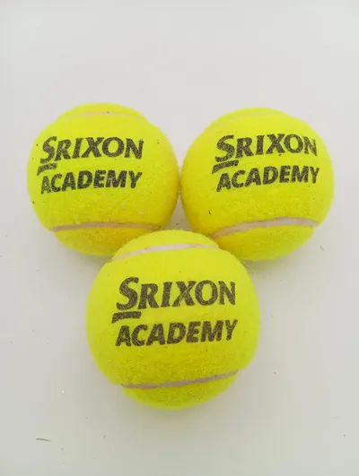 Srixon Academy Tennisball Gelb 3 Stück Training Matchball