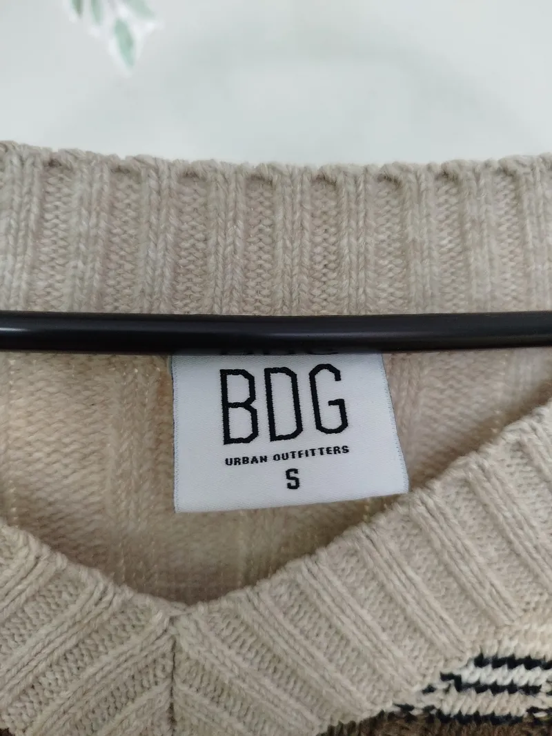 BDG Damen Pullover Strickpullover Cropped Gestreift Beige V-Ausschnitt Gr. 36 S 9