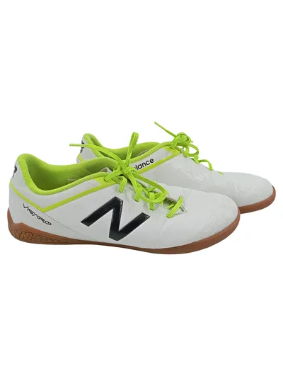 NEW BALANCE Visaro Kinder Sportschuhe Gr. 37 Weiß Neon Grün Hallenschuhe