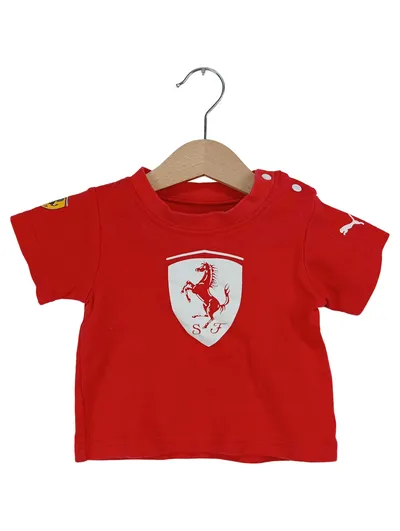 PUMA Kinder T-Shirt Rot Ferrari Logo Gr. 74/68 Sportlich Casual