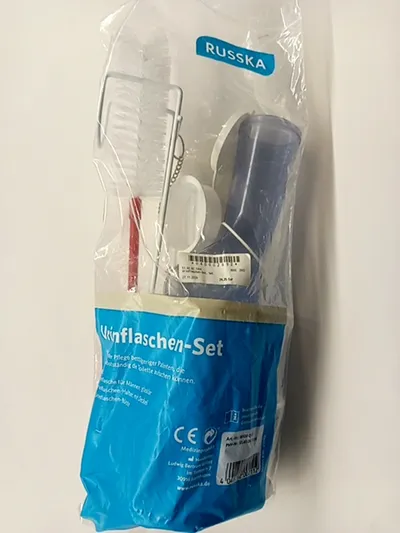 RUSSKA Urinflaschen-Set Urinflasche Halter Bürste Medizinprodukt Blau