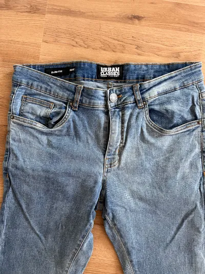 Urban Classics Herren Jeans Slim Fit Blau W32/48/M Reißverschluss Beinende