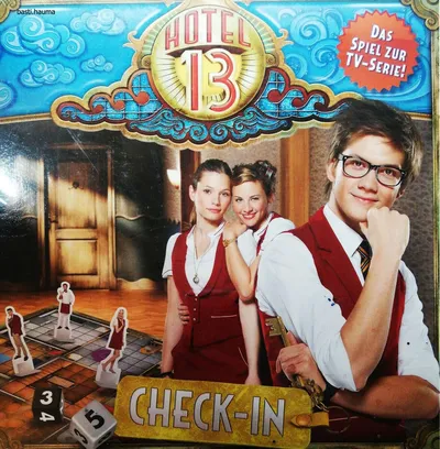 Studio 100 Hotel 13 Brettspiel Detektivspiel TV Serie Abenteuer