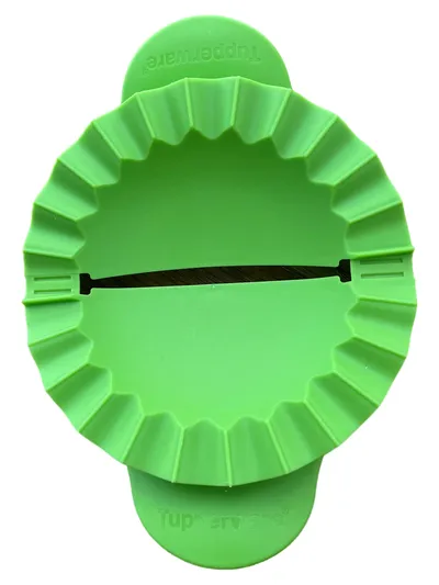 Tupperware Ravioli Former Teigtaschen Maultaschen Knödel Grün Kunststoff