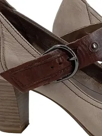 Tamaris Pumps Damen Leder Riemen Elegant Beige Schnalle Gr. 40 3